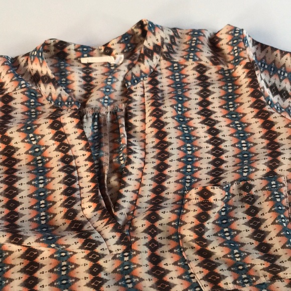 Multi color blouse - Picture 4 of 6